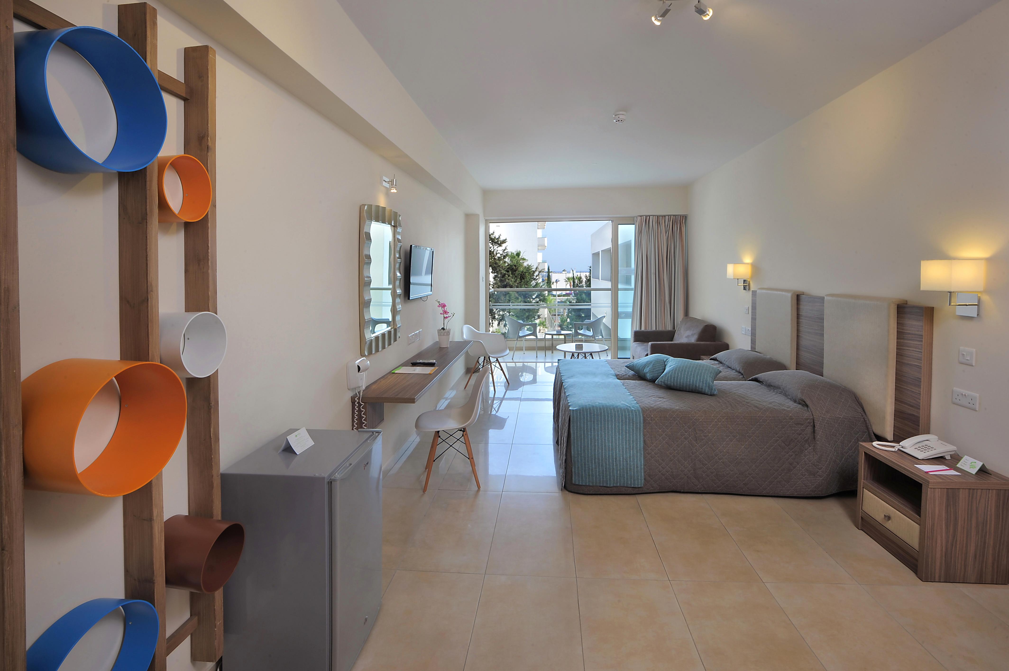 Nelia Gardens Hotel Айя Напа Екстериор снимка