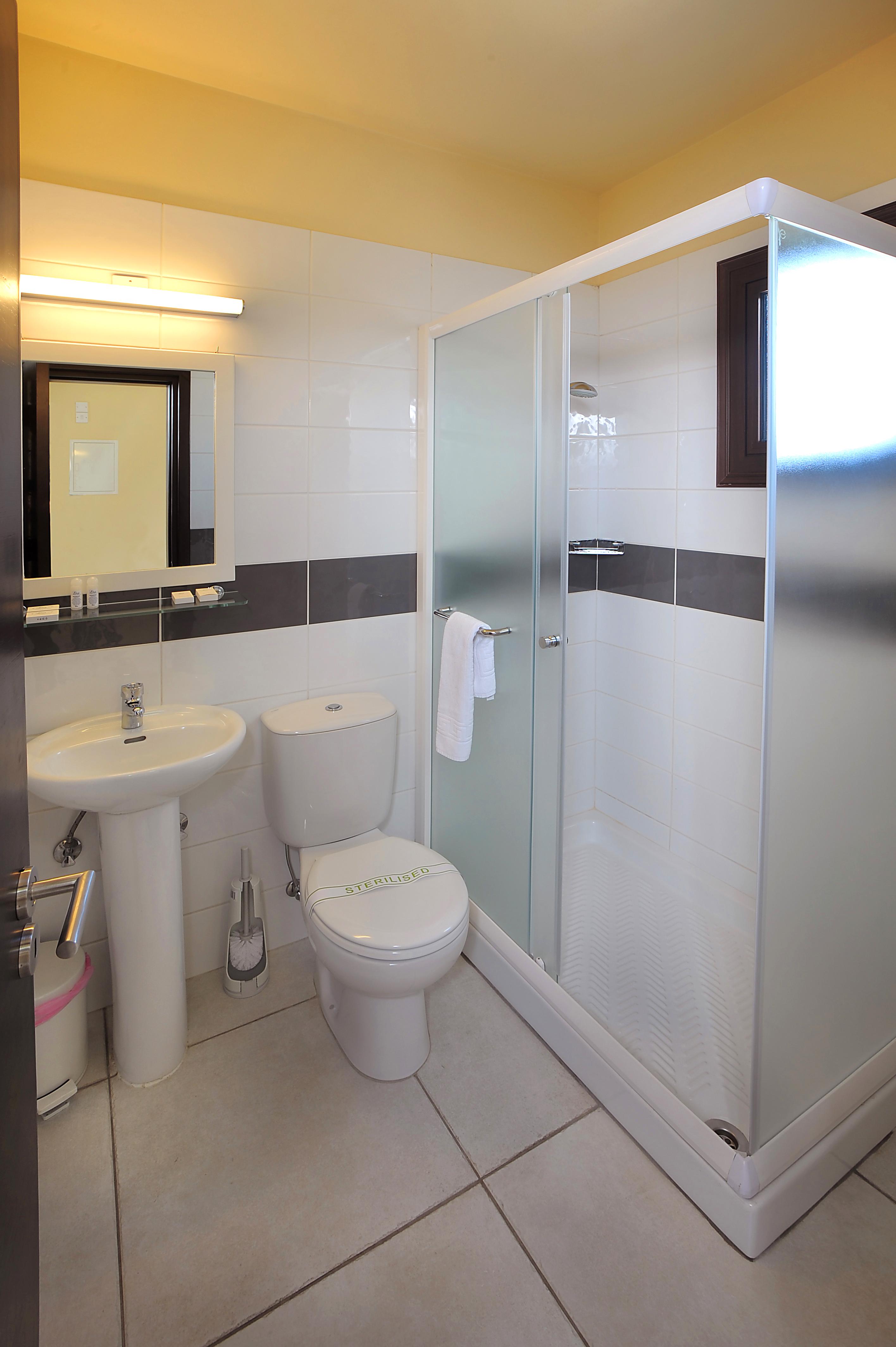 Nelia Gardens Hotel Айя Напа Екстериор снимка