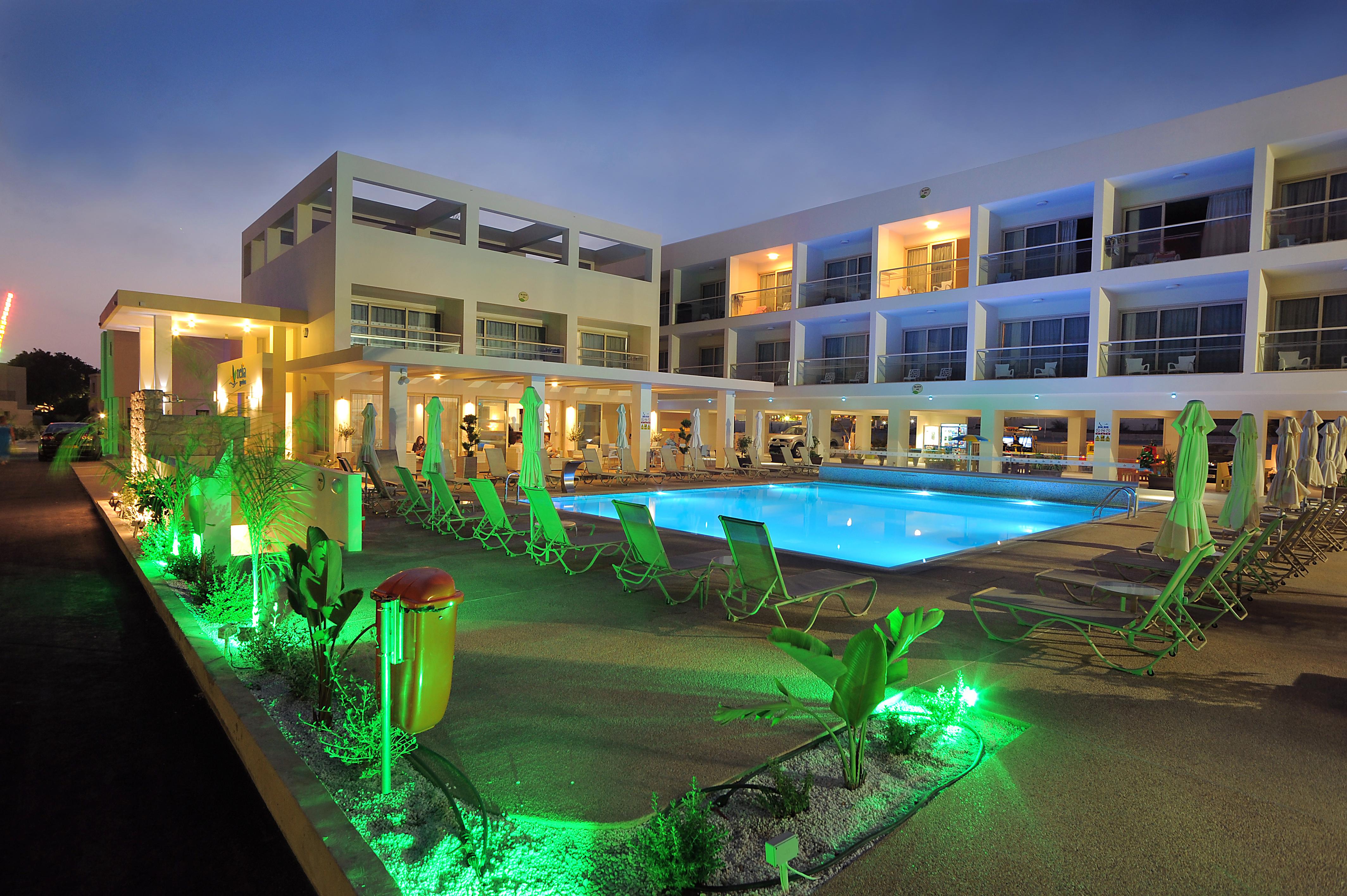 Nelia Gardens Hotel Айя Напа Екстериор снимка